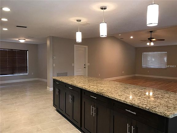 4th image of 2801 Whittington Pl