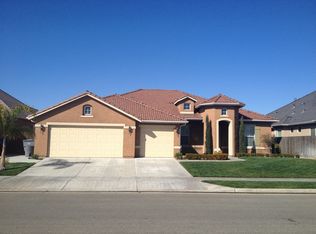 3139 Powers Ave, Clovis, CA