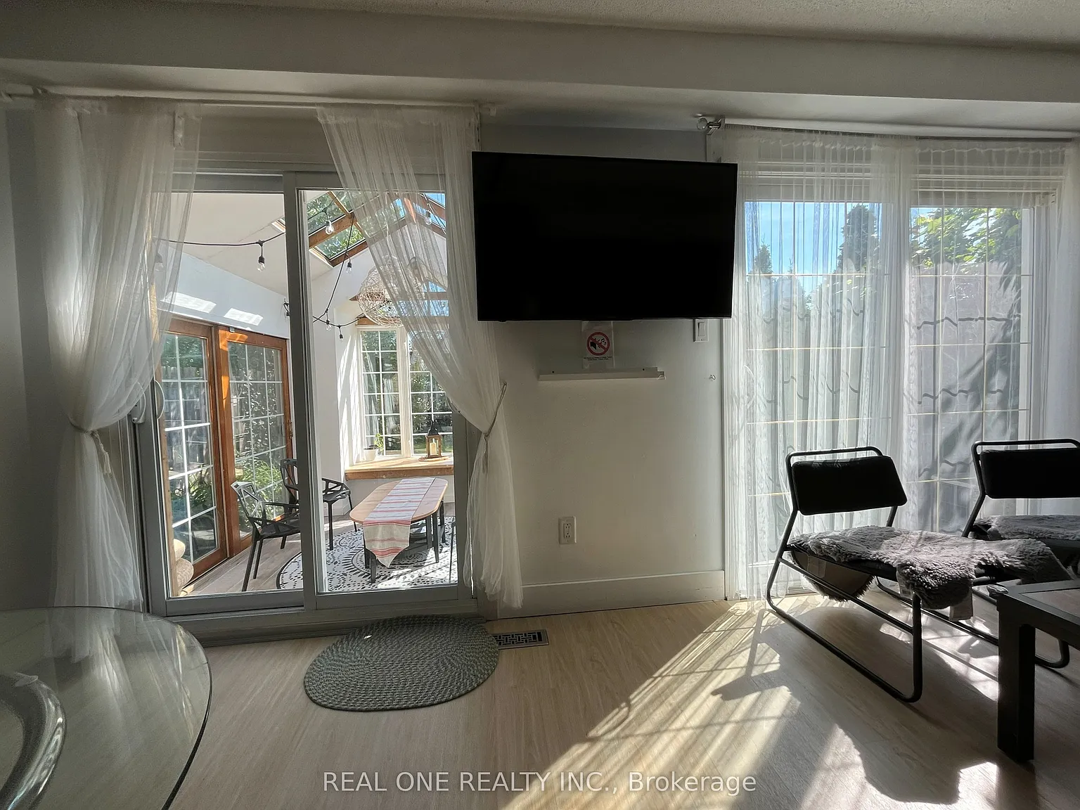 3 bed, $3,700 — Photo 4