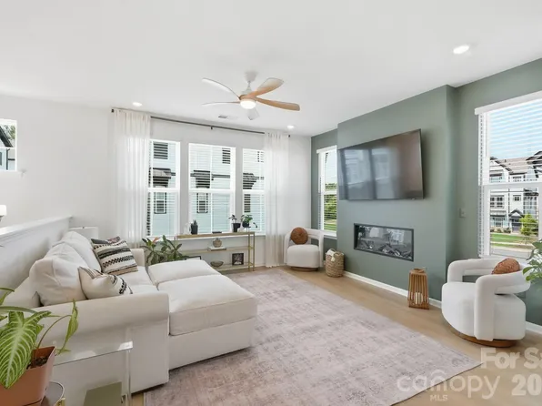 215 Tamala St, Davidson, NC 28036
