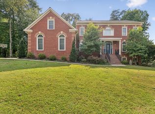 12891 Crouch Dr, Fairfax, VA 22030