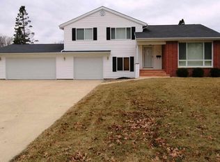 812 Sheridan Rd, Waterloo, IA 50701