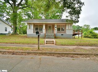 215 Louisiana St, Honea Path, SC 29654