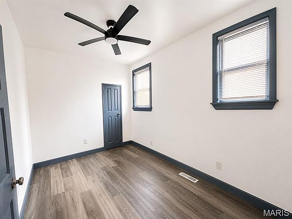3rd image of 2107 Stansbury St