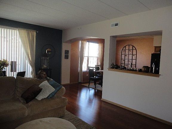 2nd image of 16611 Liberty Cir Unit G-c