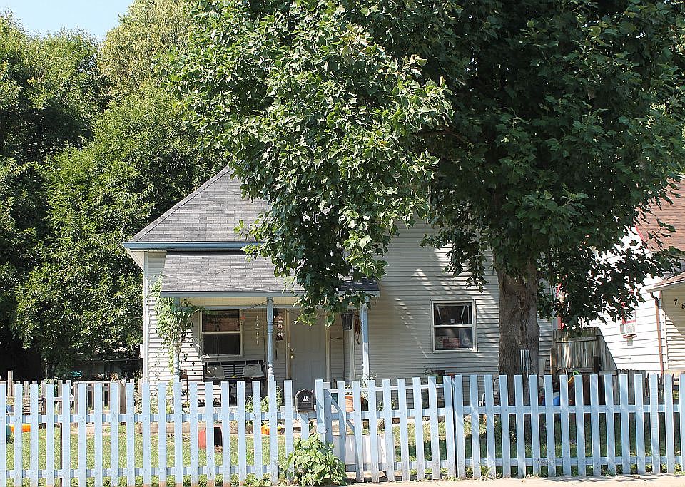 1st image of 746 King Ave