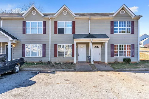 68 Buff St Photo 1