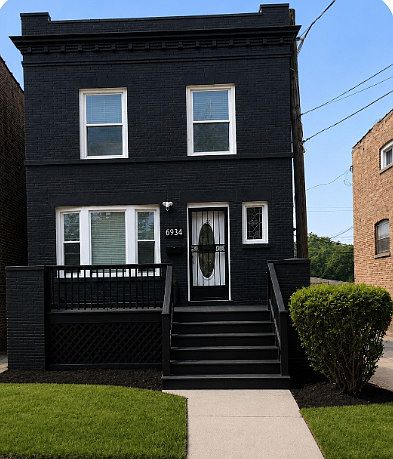 1st image of 6934 S Eberhart Ave