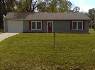 506 Broadway St, East Lynne, MO 64743