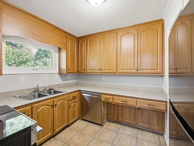 119 Waldrop St — Photo 11