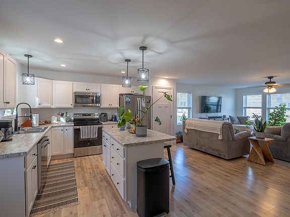 5th image of 29 Wildwood Drive