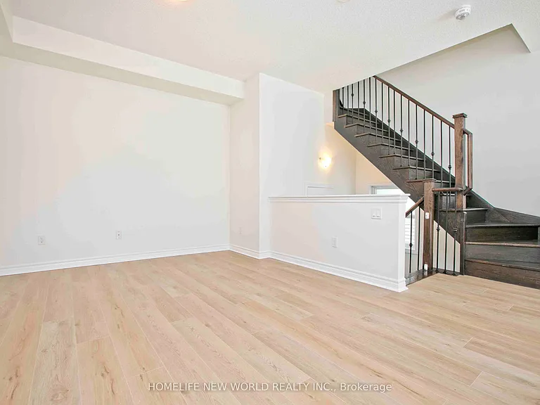 15 Wimshaw Ln — Photo 6