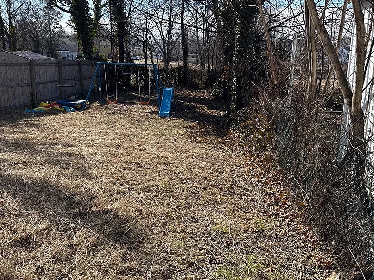 50 Roosevelt St — Photo 8