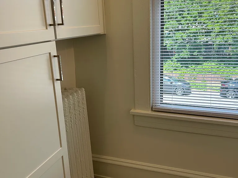 7 S Dooley Ave — Photo 13