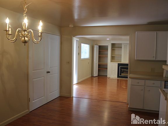 5th image of 14414 SE 23rd Pl