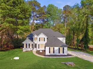 3760 Mountain Cove Rd, Snellville, GA 30039