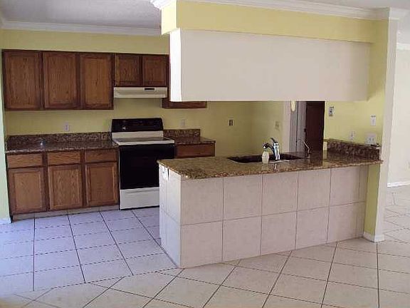 4th image of 3215 62nd Ave