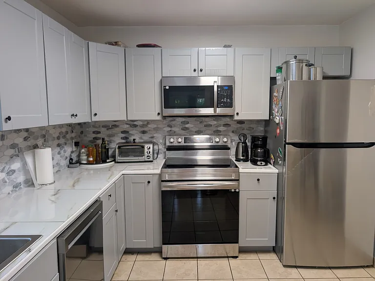 43 Autumn Dr — Photo 12
