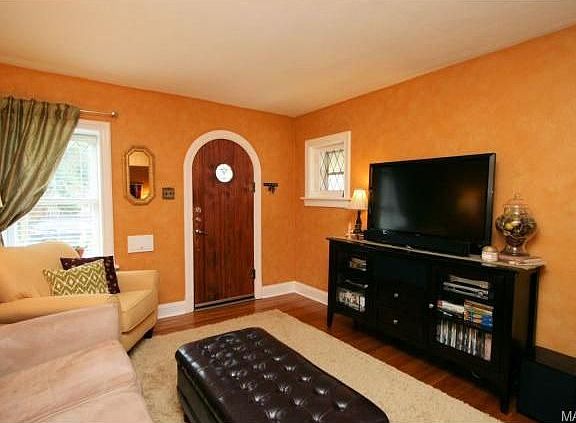 2nd image of 6319 Oleatha Ave