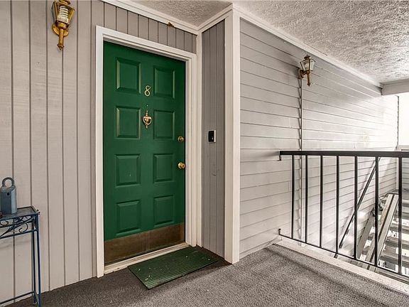 2nd image of 4027 S Crysler Ave APT 8