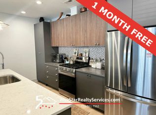4420 S Prairie Ave #1, Chicago, IL 60653
