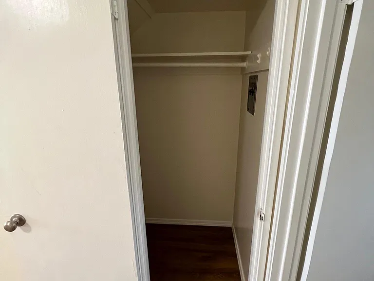 1911B Berkeley Way — Photo 10