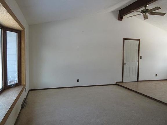 4th image of 5315 Pebble Creek Trl