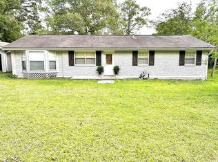 12 Sherrer Ln, Picayune, MS 39466