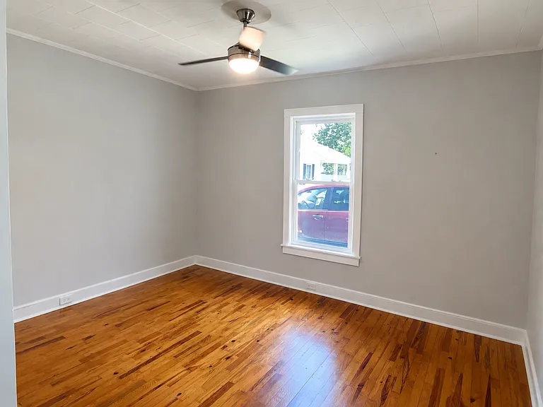 1616 Perfection Ave — Photo 6