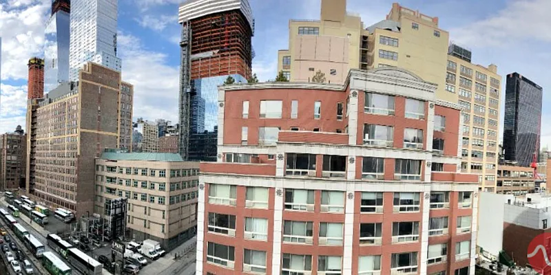 Rented by Wave Real Estate Group | media 70