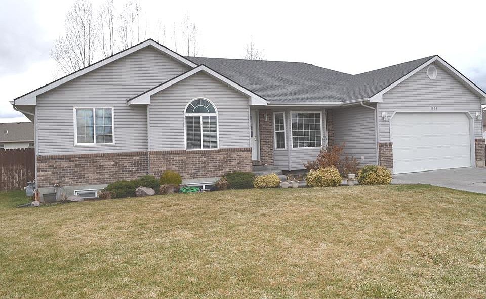 1st image of 3804 E Orchard Cir