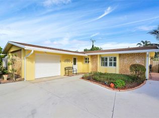 356 Garden Blvd, Palm Beach Gardens, FL 33410