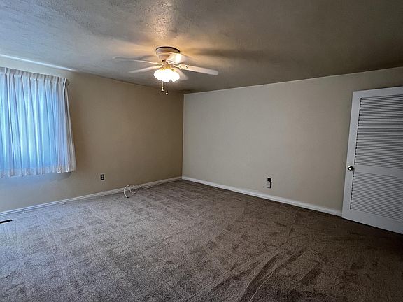 3rd image of 660 Beech Ave #A