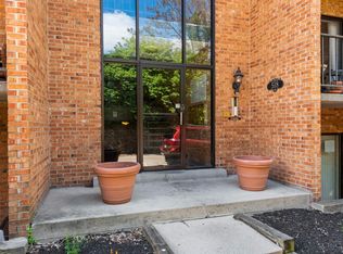 518 Riddle Rd APT 3, Cincinnati, OH 45220