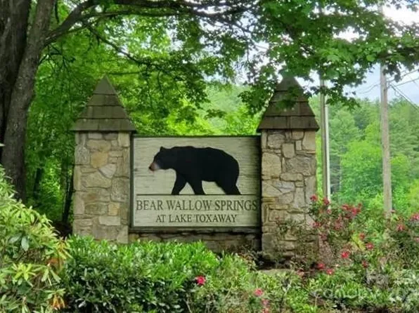 G9 Mills Ln #Penthouse 1, Sapphire, NC 28774