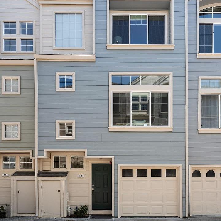 1st image of 979 Pinto Palm Ter APT 38