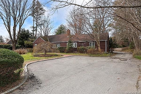 1st image of 45 Weir Lane