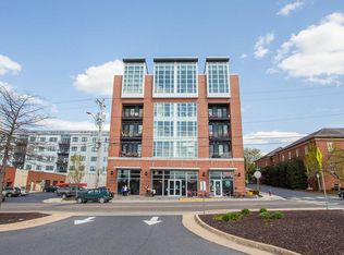 242 E Water St APT 108, Harrisonburg, VA 22801