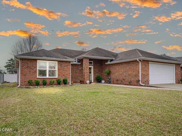 1005 E 10th St, Lynn Haven, FL 32444