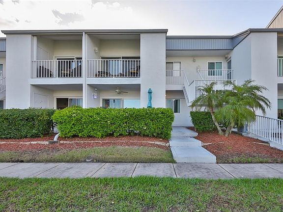 2nd image of 14800 Walsingham Rd APT 1203