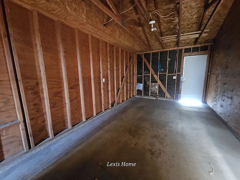 13225 Navajo Rd #3 — Photo 11
