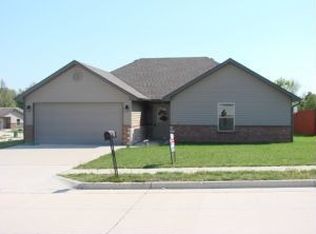 500 Redwood Dr, Ashland, MO 65010