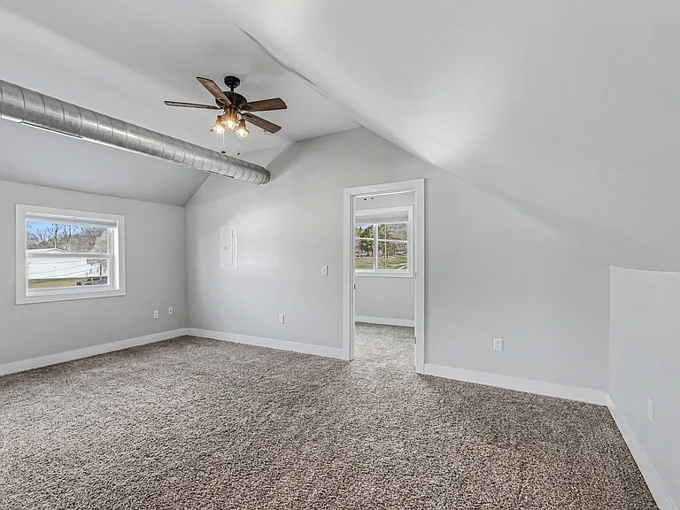 241 Helen Ave #A — Photo 12