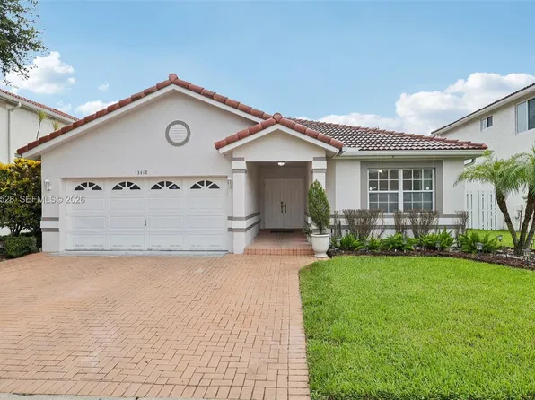 13412 NW 6th Dr, Plantation, FL 33325