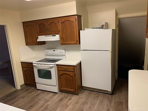 3rd image of 2429 Adirondack Trl