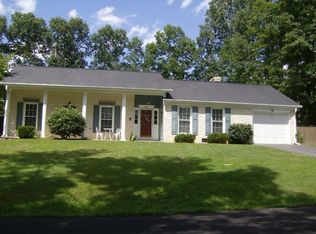 321 Circle Dr, Morehead, KY 40351