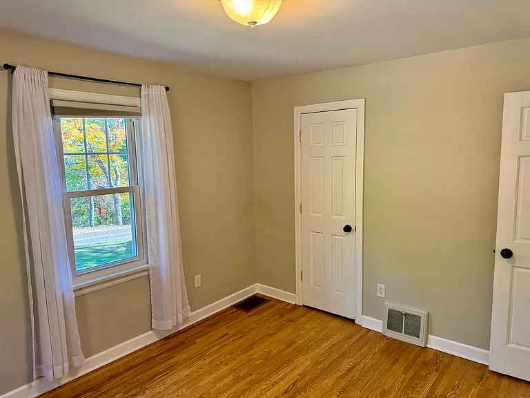 1410 Fern Ave — Photo 13
