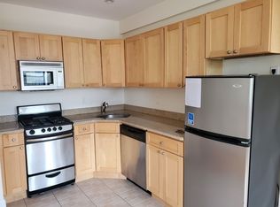 20-50 29th St #2FS, Astoria, NY 11105