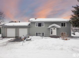 1735 Thunderbird Pl, Anchorage, AK 99508