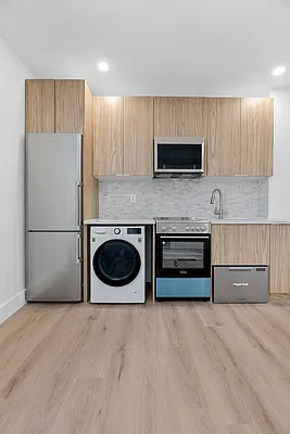 Rented by REAL New York | media 12